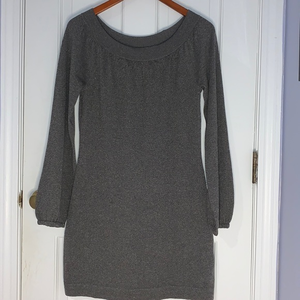 Gray sparkly dress‎